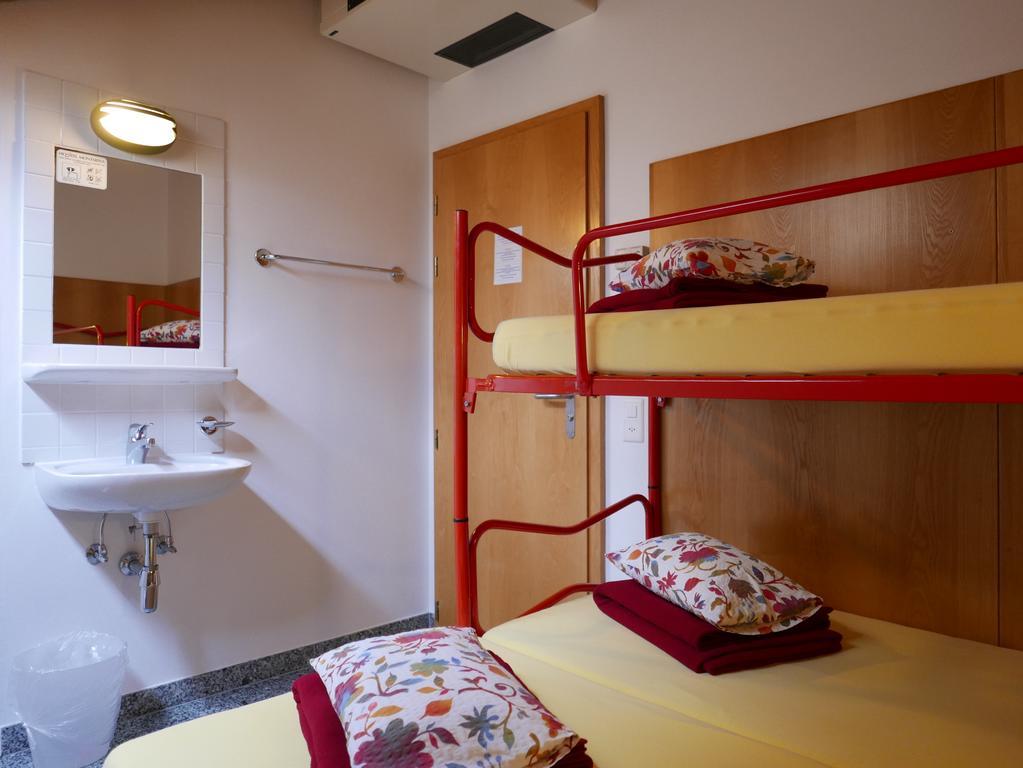 Albergue Hotel&hostel Montarina